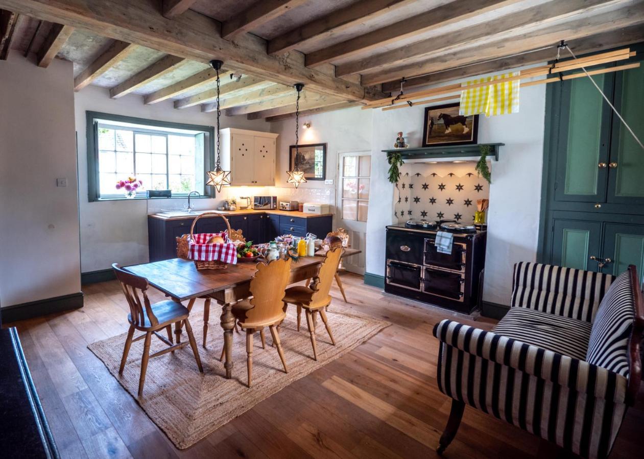 Country Cottage With Spa, Catering, Gardens, Nature Reserve Walks - Free Parking, Self Checkin Σκάνθορπ Εξωτερικό φωτογραφία