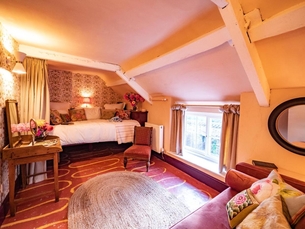 Country Cottage With Spa, Catering, Gardens, Nature Reserve Walks - Free Parking, Self Checkin Σκάνθορπ Εξωτερικό φωτογραφία