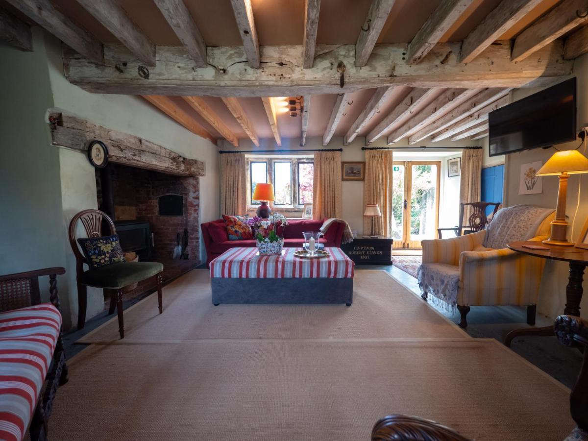 Country Cottage With Spa, Catering, Gardens, Nature Reserve Walks - Free Parking, Self Checkin Σκάνθορπ Εξωτερικό φωτογραφία